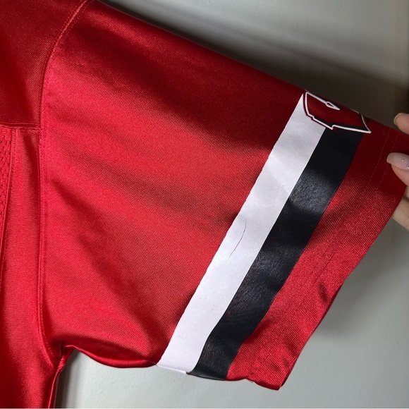 Wisconsin Badgers Red Football Jersey #27 NCAA - Picture 5 of 9